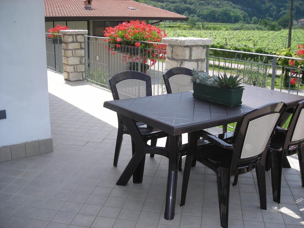 Apartment mit 2 Schlafzimmern und Terrasse